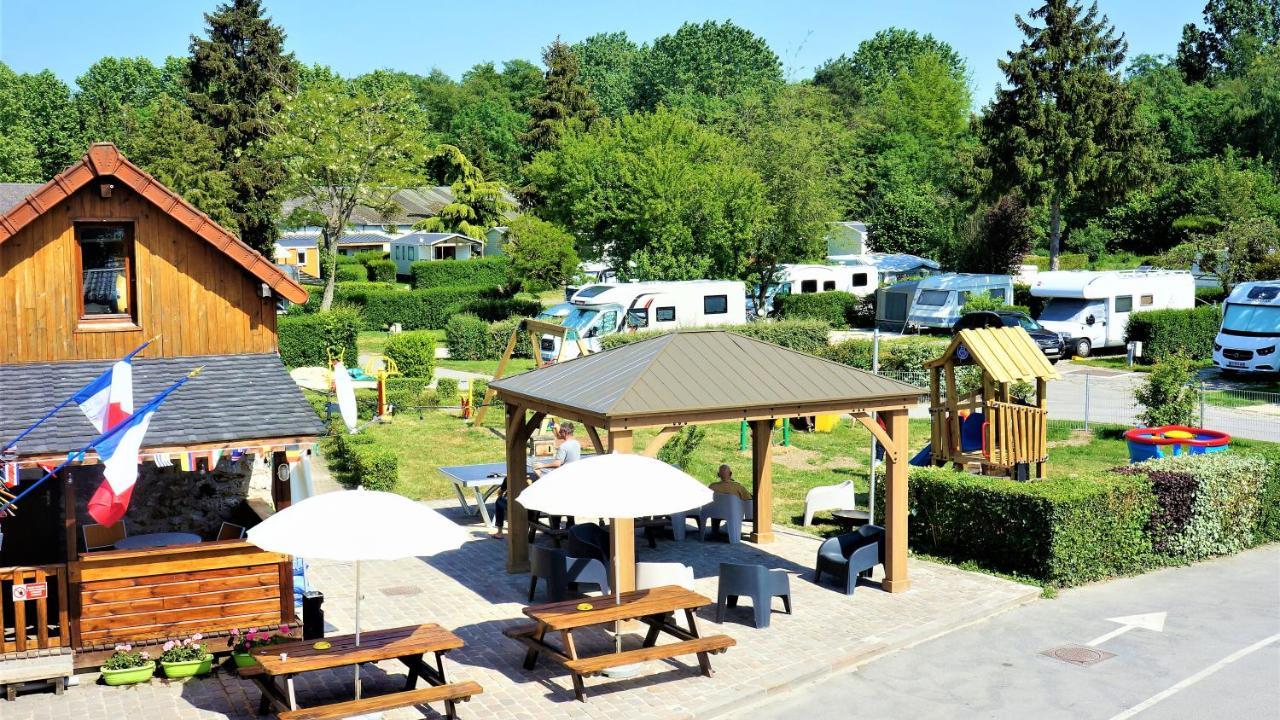 Camping Paris Beau Village Villiers-sur-Orge Exterior foto